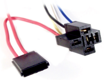 1062 MINI RELAY CON PORTAFUSIBLE AÉREO UNIVERSAL MINI RELAY CON PORTAFUSIBLE AEREO