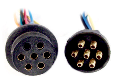 1122 FICHA UNIVERSAL 7 VIAS ACOPLADO NYLON