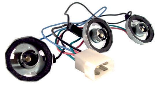 1226 PORTALAMPARA PEUGEOT MAZO TRASERO 504 CON FICHA
