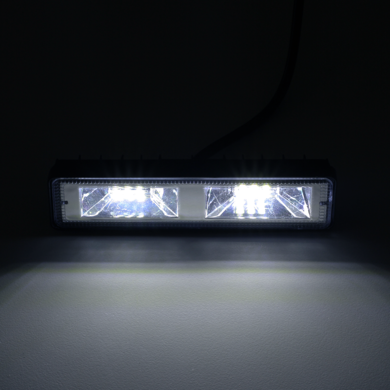 DJ1112HD OFF ROAD FARO DE LED FARO DE LED RECTANGULAR - MICRO CHIP 12 LED  CADA UNO BLANCO 15.5x4.3x4.1CM