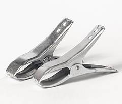 1010 CLIP PARA BATERIA 10 AMPER