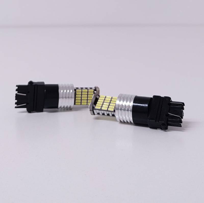 LEDCAN3157 LED SEÑALIZACION CANBUS BLISTER X 2 - 3157  P27/7W 2 POLOS CULOTE PLASTICO 45 LED 3014 SMD - CANBUS - BLANCO 12V - 24V