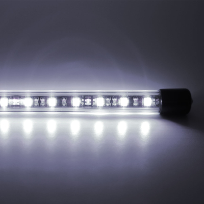 ANT003 ANTENA PARA UTV / PICK UPS 12V 1.2 METROS DE LARGO, 120 LED 5050 SMD COLOR BLANCO, BASE METALICA Y BANDERA DE REGALO