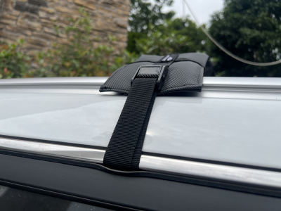 RACK004 PORTAEQUIPAJE DE TECHO UNIVERSAL DE TELA OXFORD MEDIDAS 80*11.5*7CM CAPACIDAD DE CARGA 60KGS<br/>INCLUYE BOLSA DE TRASLADO