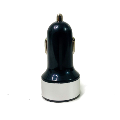 KB-TCVOLTS CARGADOR CON VOLTIMETRO CARGADOR USB + TIPO C 12V / 24V 20 WATTS + VOLTIMETRO COLOR NEGRO CON ARO PLATEADO.