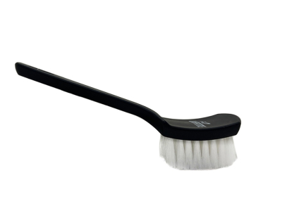 CE015-D CEPILLO P/LLANTA-NEUMATICO- PASA RUEDA Y C.ALFOMBRA CURVO LAFFITTÉ