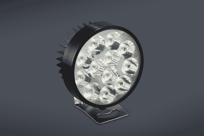 IL10N FARO DE LED REDONDO NEG 7 CM (USO FUERA DE RUTA) 12 LEDS 12W 12 VOLTS