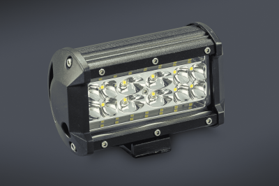 IL81 FARO DE LED RECTANGULAR 13x8 CM (USO FUERA DE RUTA) 28 LEDS 84W 10-30 VOLTS