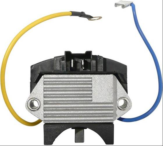 NQDV1652 REGULADOR DE VOLTAJE TIPO VALEO RENAULT 18, 19, 21, CLIO; VOLVO, JEEP.   17945  VRV-1652  U1652  IJ2