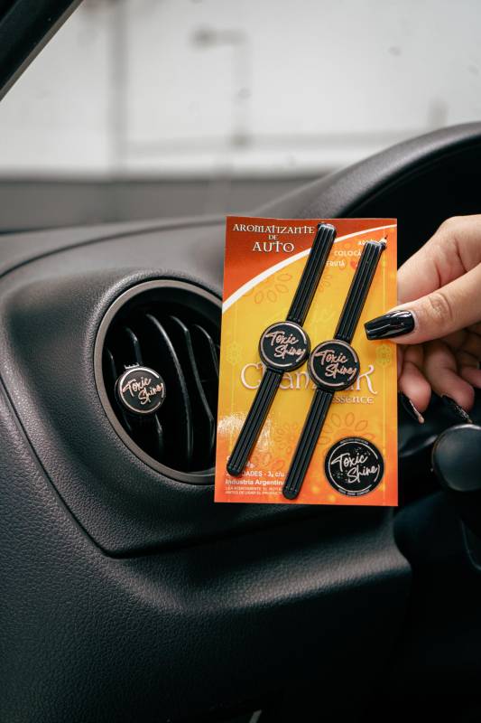 AROM-CHAMP AROMATIZANTE DE AUTO AROMATIZANTE CHAMPAK 6gr